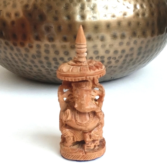 Sandalwood Hand Carved Antique Wooden 3” Elephant (Ganesh) Figurine from India - Picture 6 of 13